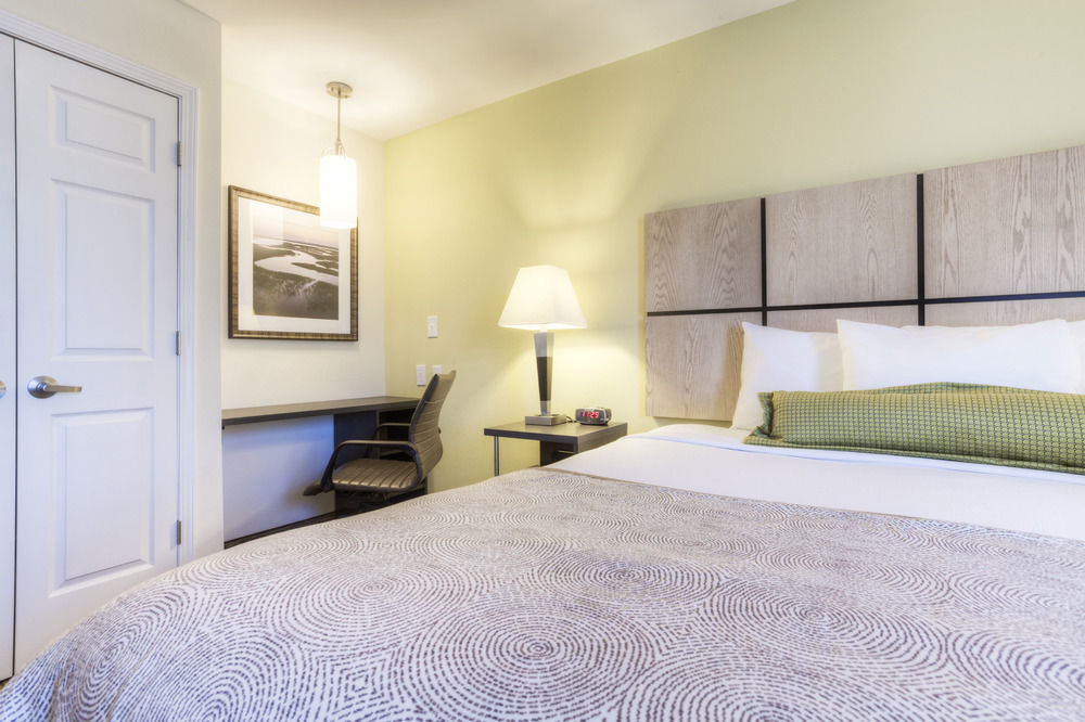 Candlewood Suites - Mooresville Lake Norman By Ihg Екстер'єр фото